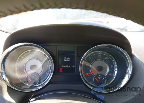 2014 Chrysler Town & Country Touring from USA, damaged, VIN 2C4RC1BG8ER293500